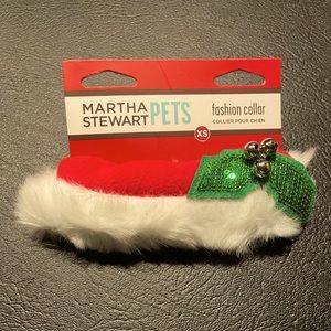 NWT Martha Stewart XS Santa Scarf Collar with Bells